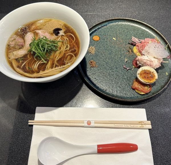 「特製醤油Soba」@Japanese Soba Noodles 蔦の写真