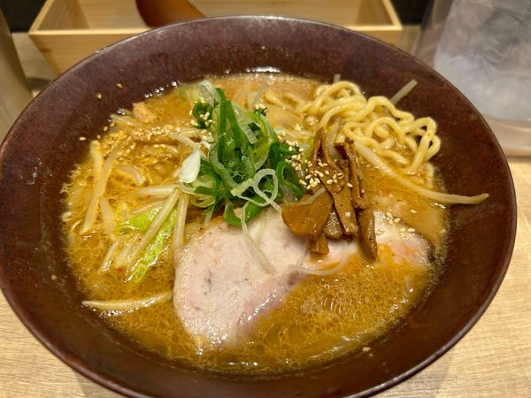 「赤味噌ラーメン1000円」@九段下 中路の写真