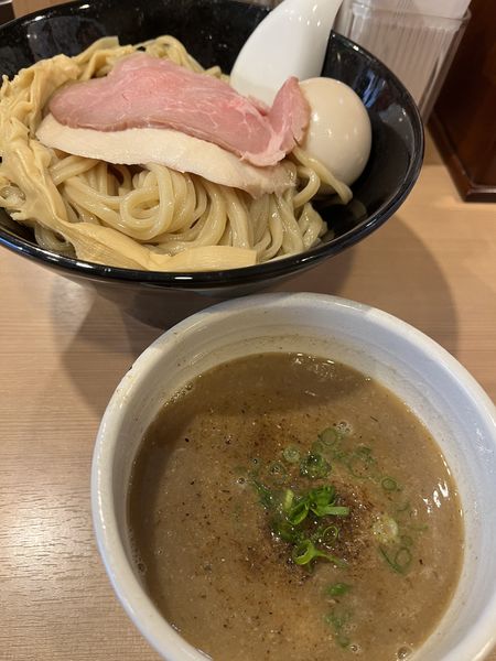 「濃厚つけ麺大盛　味玉」@らぁ麺 みうらの写真