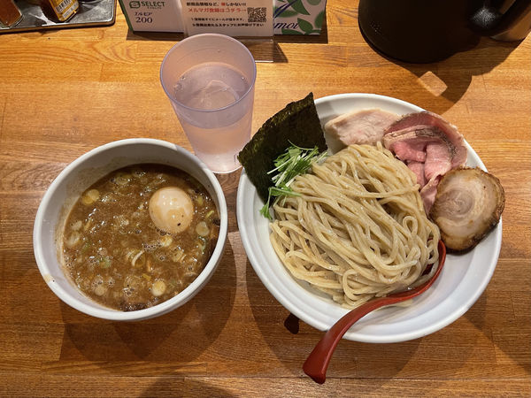 「特製つけ麺大盛＋チャーシューTP」@つけ麺 R&Bの写真