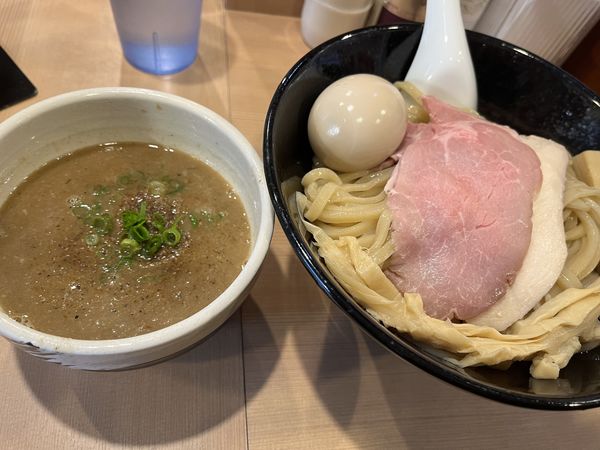 「濃厚つけ麺大盛　味玉」@らぁ麺 みうらの写真