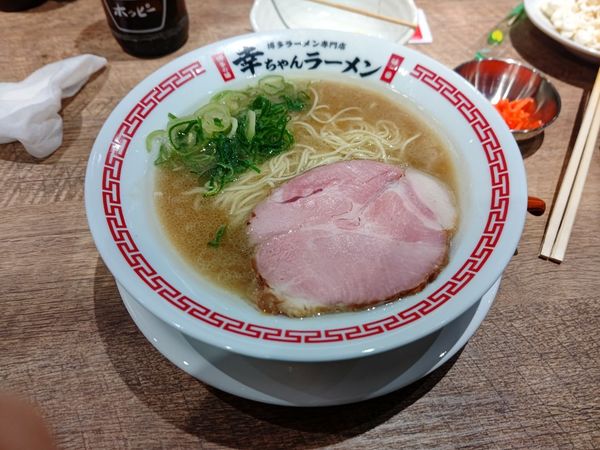 「博多ラーメン(並盛・100g)750円」@博多大衆酒場幸(こう)ちゃん 前橋駅南口店の写真