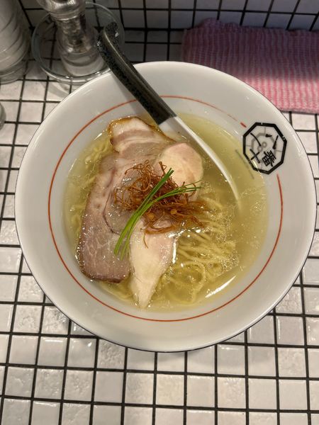 「うま味塩そば」@81番の写真