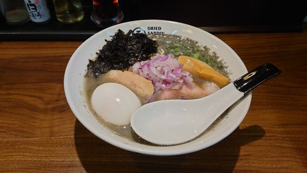 「限定ラーメン」@DRIED SARDIN BROTHERSの写真