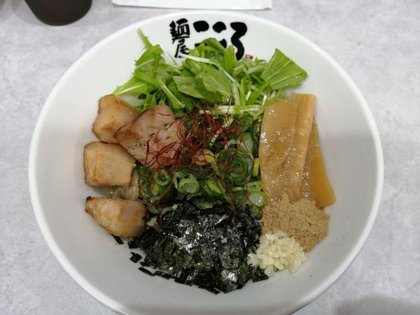 「塩まぜそば」@麺屋 こころ 小牧店の写真