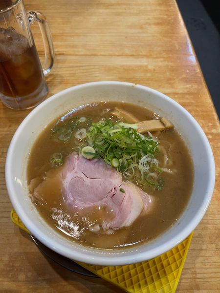 「貝と豚骨のWスープ濃度3（1200円）」@まりお流らーめんの写真