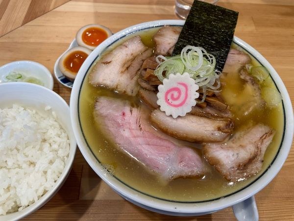 「味玉チャーシュー麺 + 白めし」@there is ramenの写真