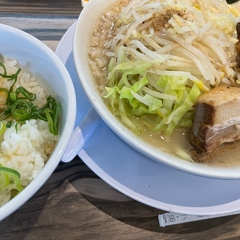 麺屋しずる 豊橋牧野店の画像