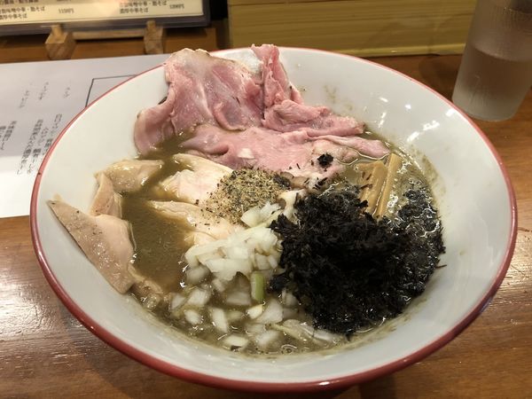 「五種の濃厚煮干しらあめん」@醤油と貝と麺そして人と夢の写真