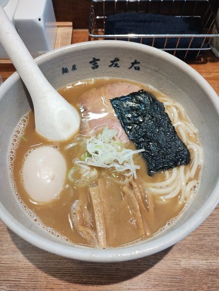 「味玉らーめん」@麺屋吉左右の写真