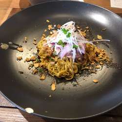 自家製辣油の替え玉