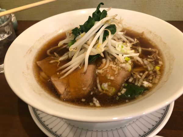 「醤油ラーメン」@彩食中華 中の家の写真
