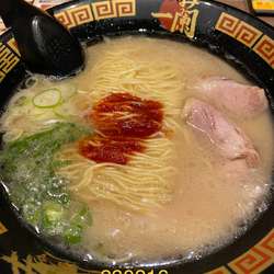 ラーメン＋替玉　930+210