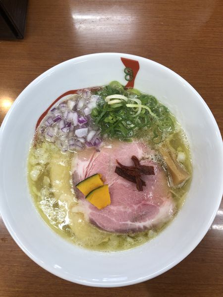 「塩コク」@麺や 魁星 京急川崎店の写真