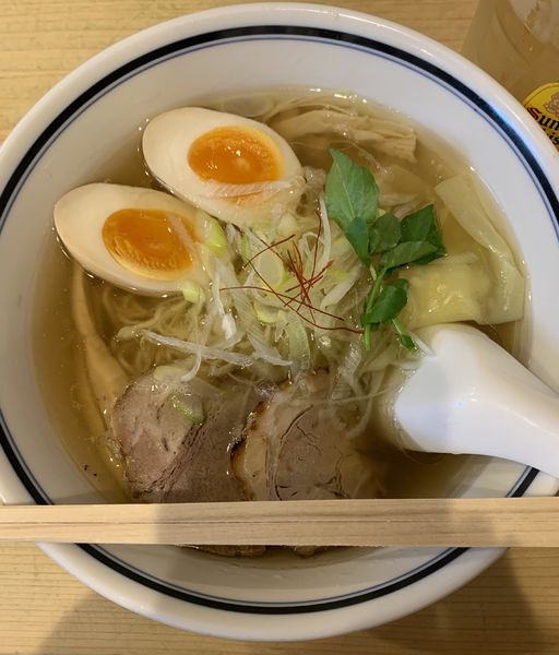 「くろおびラーメン（麺半分）」@利尻昆布ラーメン くろおびの写真