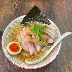 肉増し煮干しラーメン