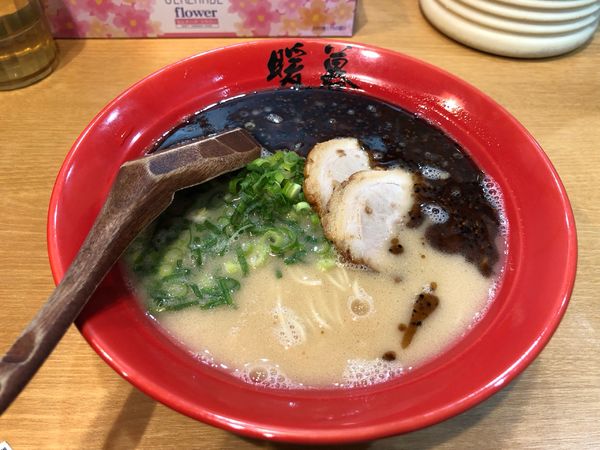 「暖暮ブラック」@ラーメン 暖暮 町田店の写真