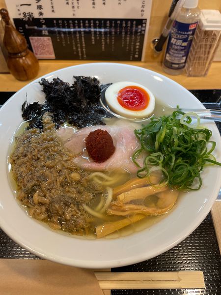 「牡蠣塩ラーメン」@博多豚骨らぁ麺 一絆 上野御徒町本店の写真