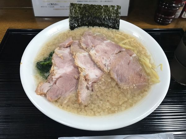 「背脂中華そば」@流行るより愛される一杯をの写真