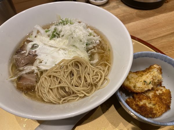 「限定 和牛とトリュフのコンソメクリームラーメンセット1800」@RAMEN百舌鳥の写真