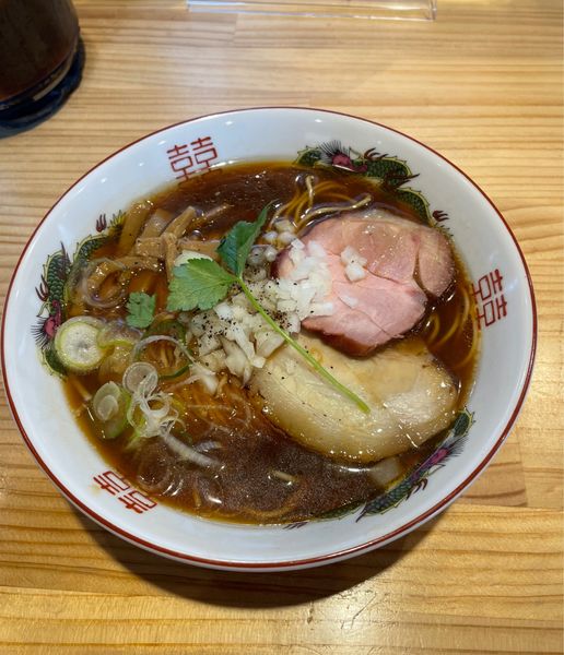 「鶏と3種の貝の黒醤油中華そば（限定）」@中華そば 貴将の写真