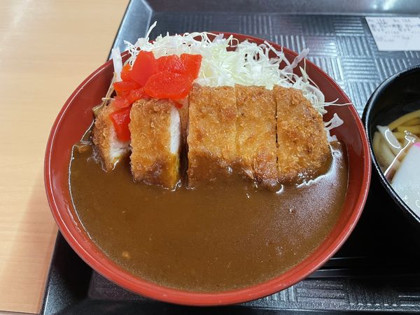 「うどん屋のカツカレー丼（ミニ温うどん付き）　￥１１８０」@カツなり家の写真