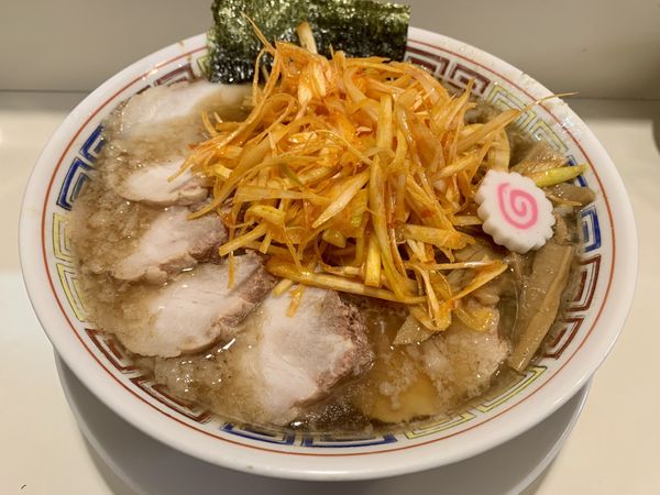 「辛ネギラーメン＋チャーシュー」@ラーメン ヒマワリ 東十条本店の写真