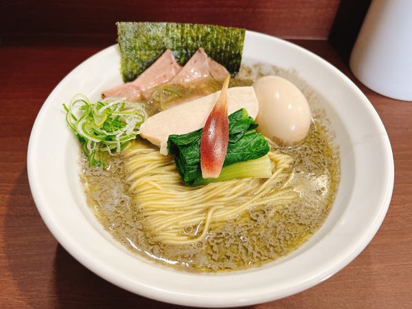 「上中華 味玉 粗越し伊吹醤油そば」@メヂカそば 吟魚の写真