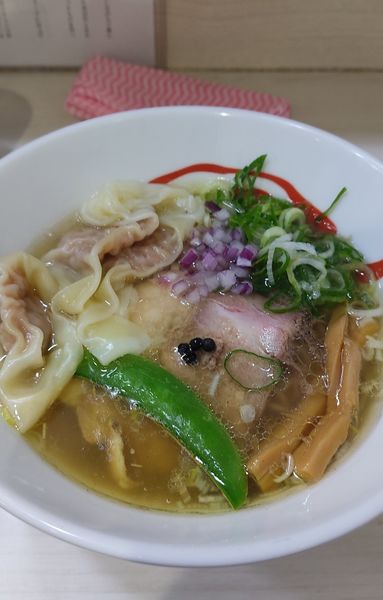 「ワンタン（塩）」@麺や 魁星の写真