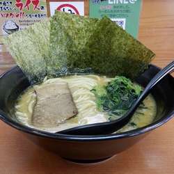 醤油豚骨　並盛