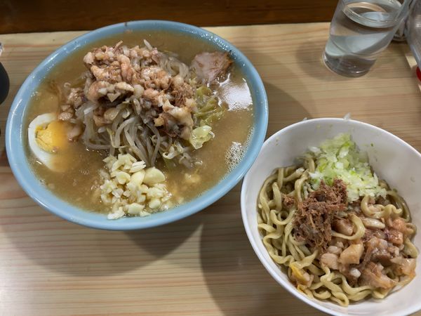 「ラーメン　1/4　全部　白」@ラーメン富士丸 明治通り都電梶原店の写真