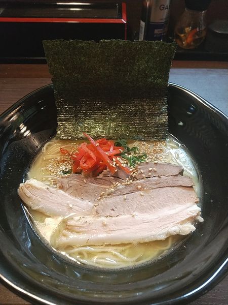 「とんこつラーメン」@ラーメンとんぼの写真