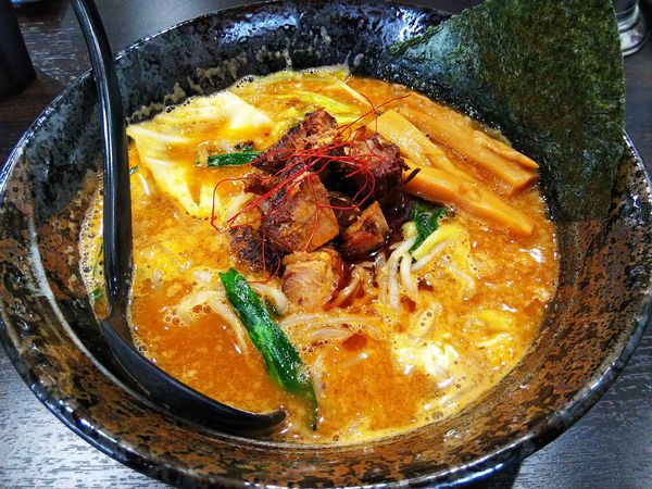「カエンらーめん　：太麺」@信州麺屋 とんずら －カエン－の写真