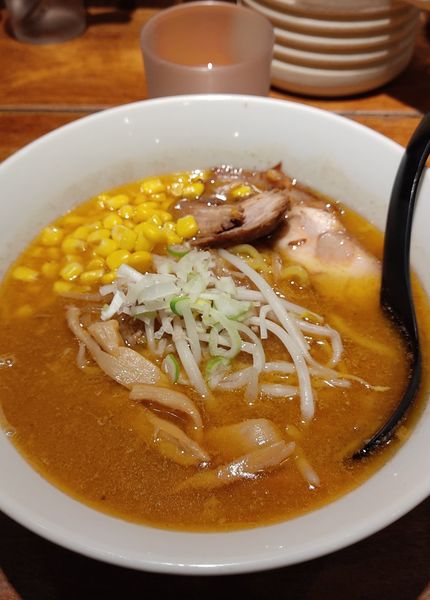 「味噌らぁめん＋コーン」@札幌味噌麺 優の写真
