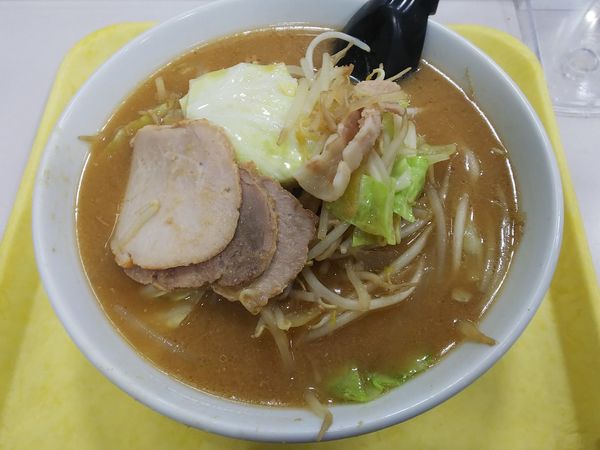 「みそラーメン（中）＋チャーシュー　720＋160円」@中みその写真