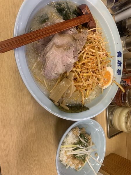「塩チャーシューメン+辛ネギ　ダシ丼」@ラーメン青木亭 戸田店の写真