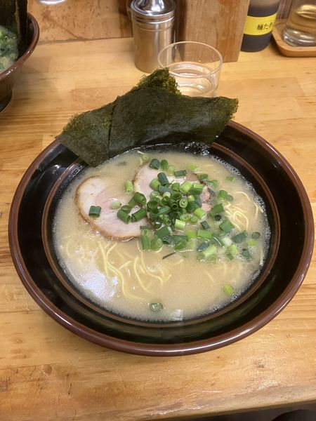 「九州豚骨ラーメン　替え玉✖️1」@九州とんこつらーめん 武者がよか 日ノ出町店の写真