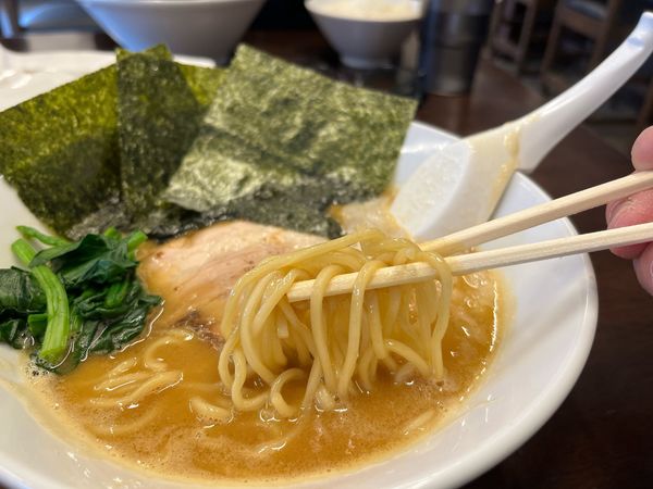 「家鶏らーめん880円」@濃厚鶏らーめんゴッチの写真