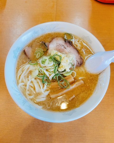 「みそラーメン + にんにく」@らーめん 香文の写真