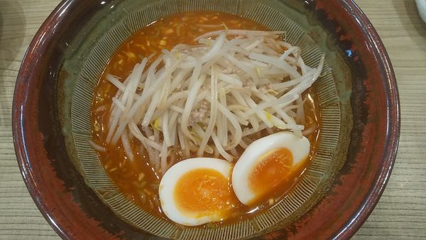 「味噌らーめん+茹で玉子」@らーめん 高尾の写真