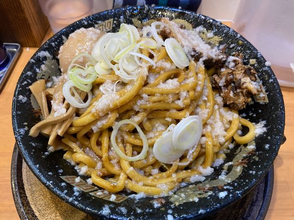 「爆盛油脂麺(300g)¥1,000」@らーめん 平太周 神保町店の写真