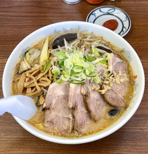 「野菜(味噌)らーめん　チャーシュー増し」@らぁめん おはなの写真