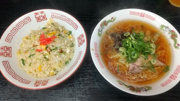 「チャーハンセット（牛骨醤油）750円」@ラーメンチャンピオン とどろきの写真