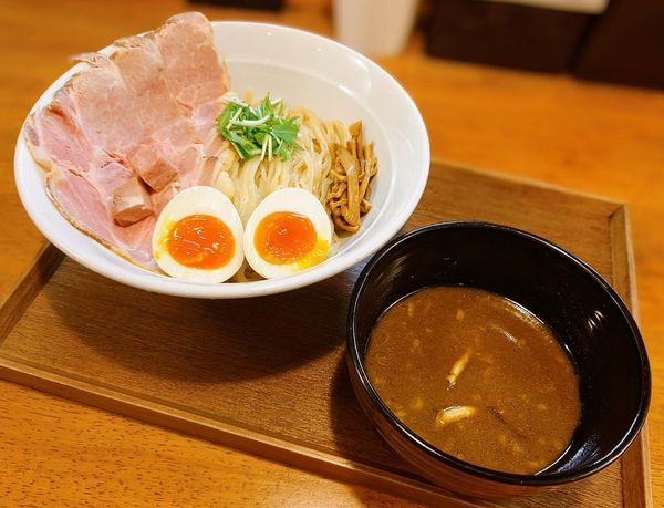 「牡蠣のカレーつけ麺【期間·数量限定】」@らぁ麺はうす Sumika0の写真