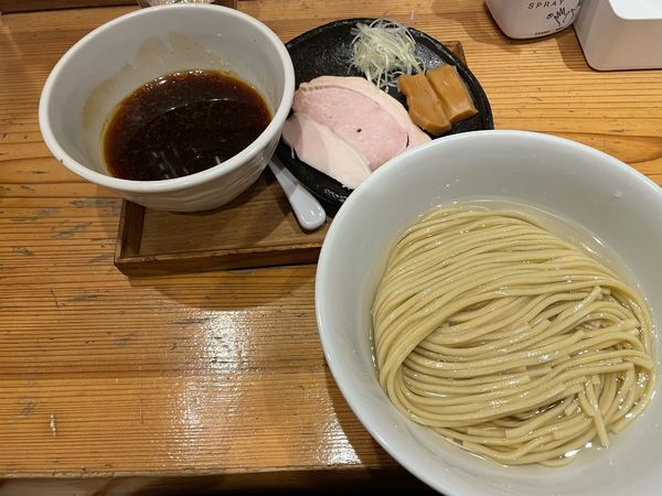 「醤油つけ麺」@麺屋鈴春の写真