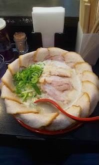 「とんこつキング」@みなと軒 三宮高架下店の写真