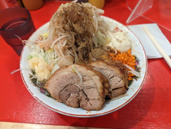 「まぜそば小」@ラーメン鷹の目 北千住店の写真