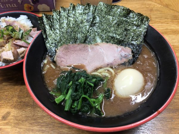 「ラーメン(普濃多)+のり増し+味玉+トッピングC 980円」@麺家 紫極の写真