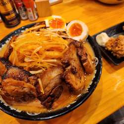 チャンピオン味噌ラーメン