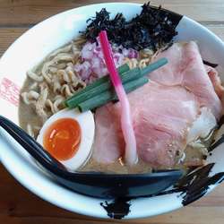 ど煮干しらーめん（限定）